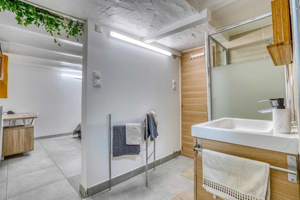 Sous-Sol Amenage 32M2 - Proche Paris Lejlighed Aubervilliers Eksteriør billede